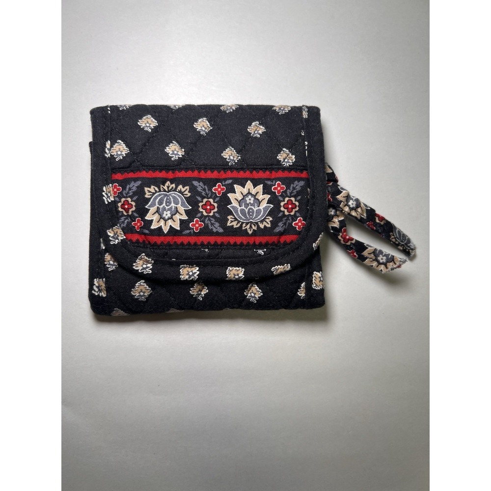 Vera Bradley Quilted Floral Red Paisley Bifold ID Holder Travel Organizer Wallet
